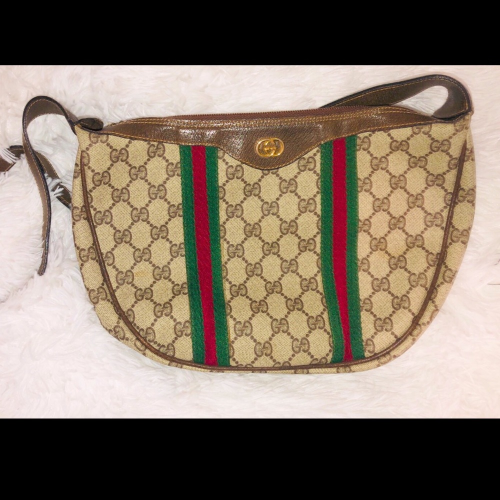 1960’s vintage Gucci purse authentic